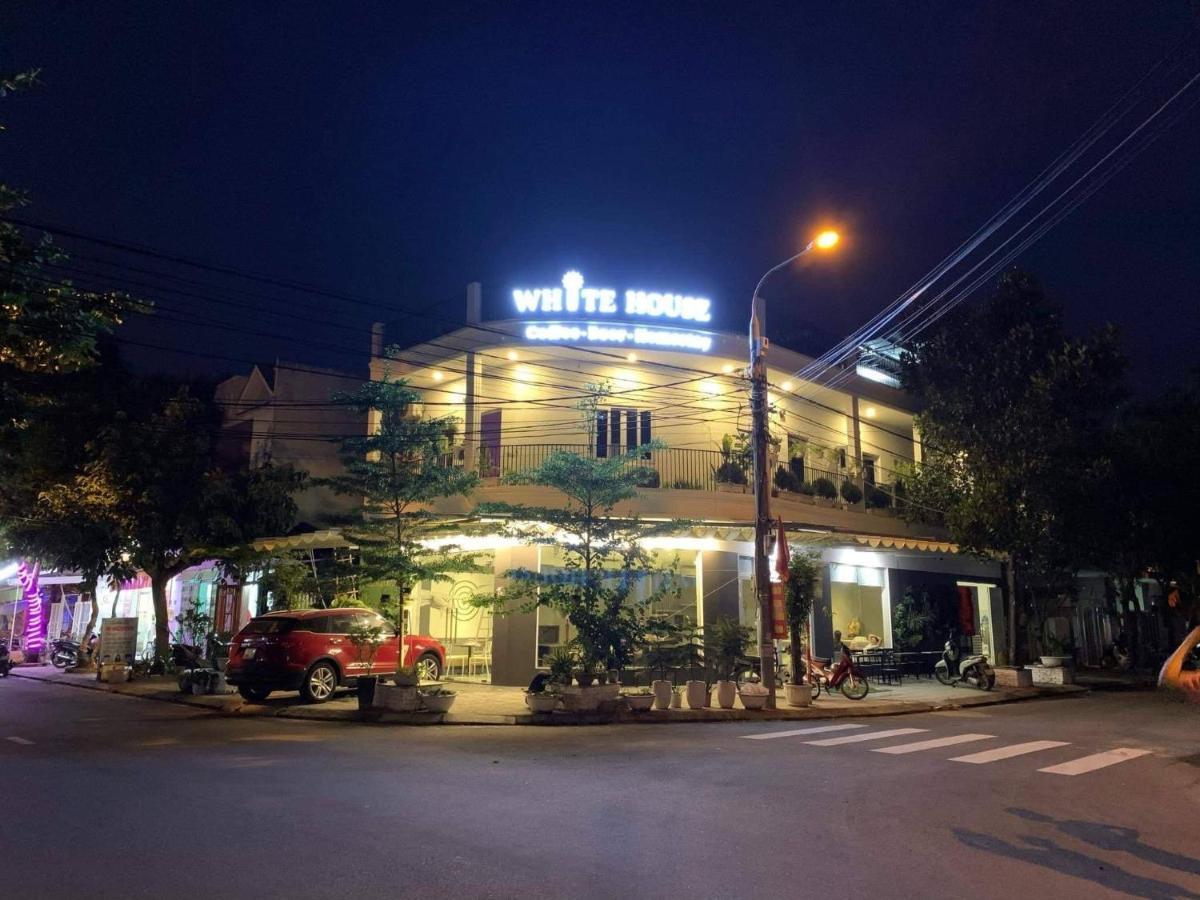 Local White House - Ecofriendly Homestay Da Nang Exterior photo