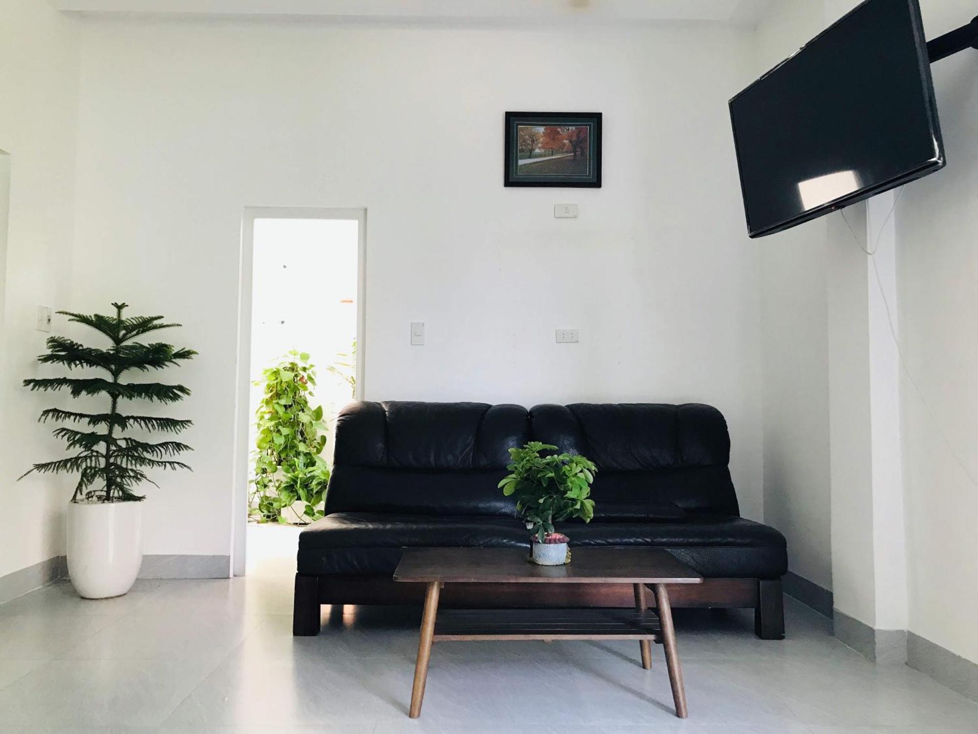 Local White House - Ecofriendly Homestay Da Nang Exterior photo